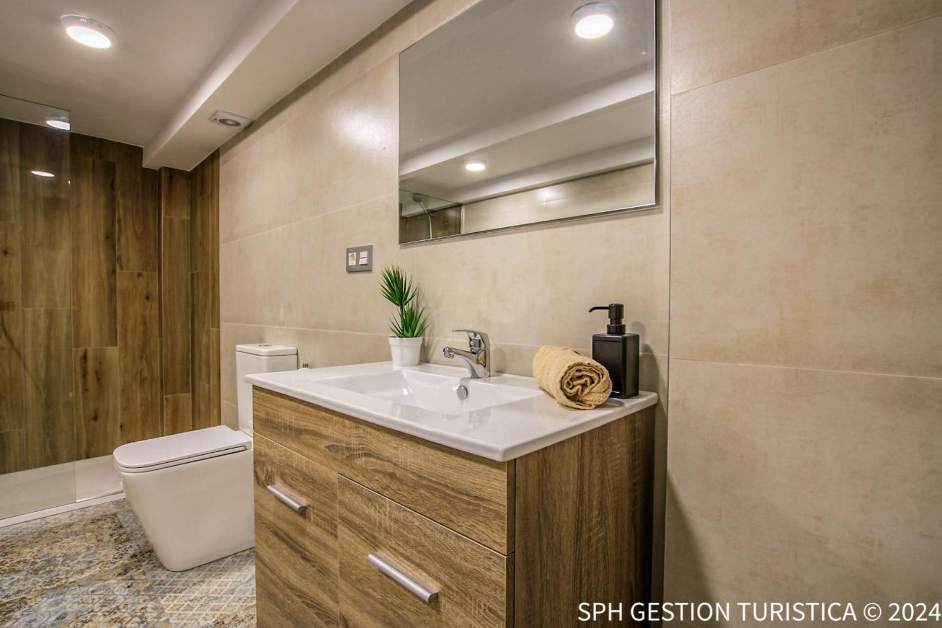 Adri Home Centro Ciudad Con Garaje Privado Murcia Luaran gambar